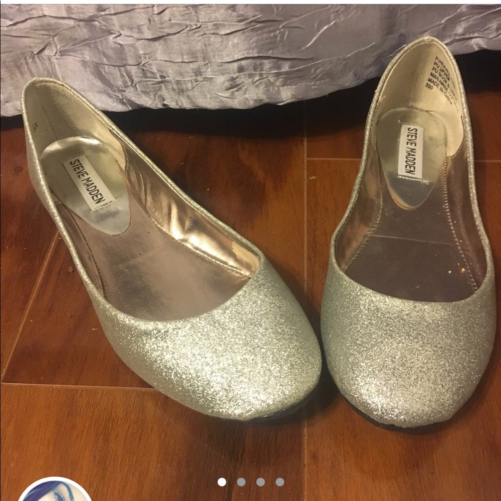 Steve Madden silver sparkling flats